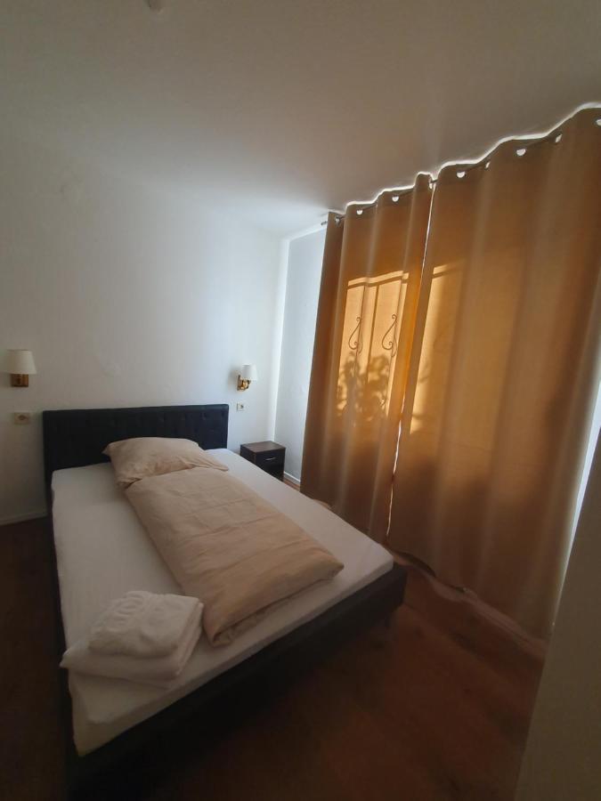 Privatunterkunft Gemuetliches Privatzimmer Mit Franzoesischem Doppelbett An Der Universitaetsklinik *