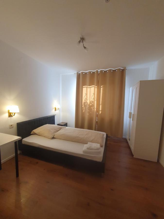 Gemuetliches Privatzimmer Mit Franzoesischem Doppelbett An Der Universitaetsklinik Privatunterkunft Mainz